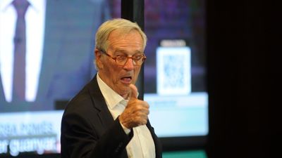 Trias y Maragall (ERC) se reúnen en el Ayuntamiento de Barcelona para ultimar un acuerdo