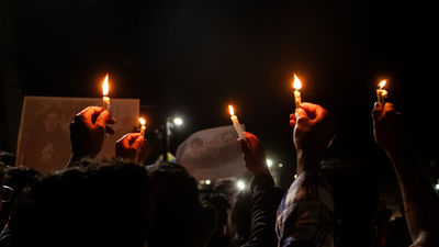 Irán comienza las ceremonias funerarias por la muerte del presidente Raisí